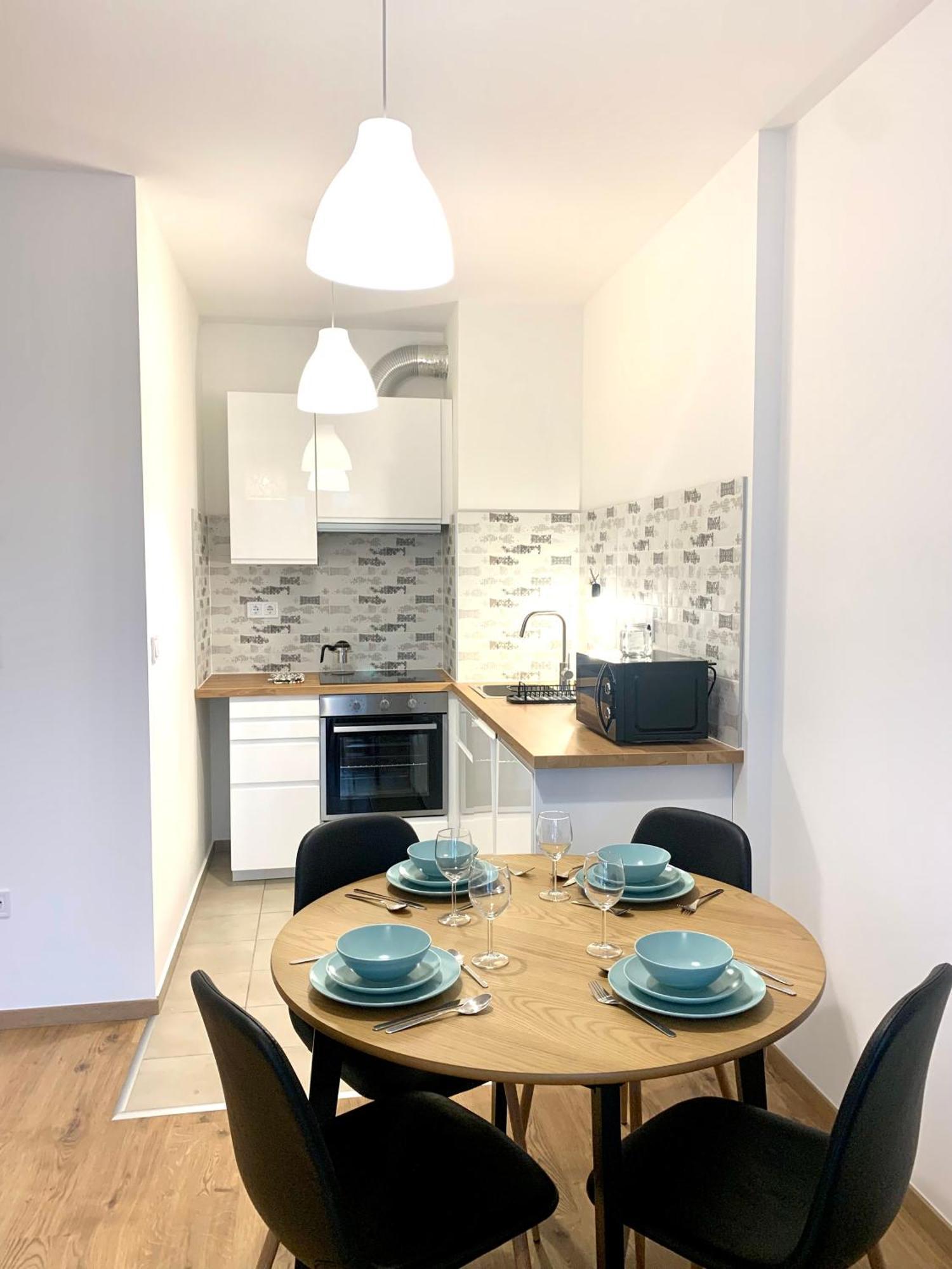 Westside Residence Apartment - Modern & Peaceful - Free Garage! Budapest Exterior photo